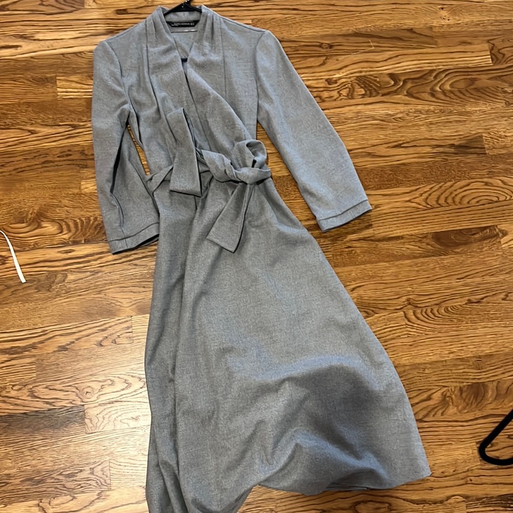 Zara midi dress New XS